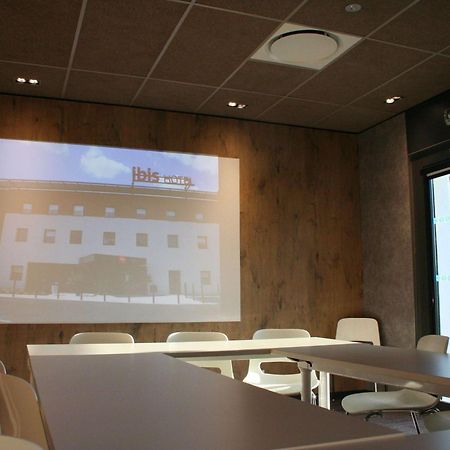 Ibis Montceau Les Mines Hotel Bagian luar foto